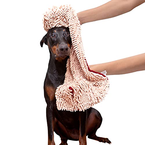 Soggy Doggy Super Shammy Dog Towel, Washable Microfiber Dog Towels for Drying Dogs and Cleaning Paws, Fast-Drying Dog Bath Towel with Hand Pockets, Beige/Red Trim, 31 x 14 Inches